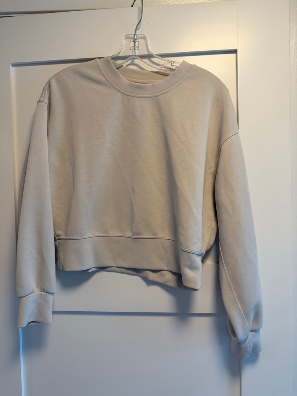 lululemon athletica Softstreme Cropped Crewneck Sweatshirt in Cream